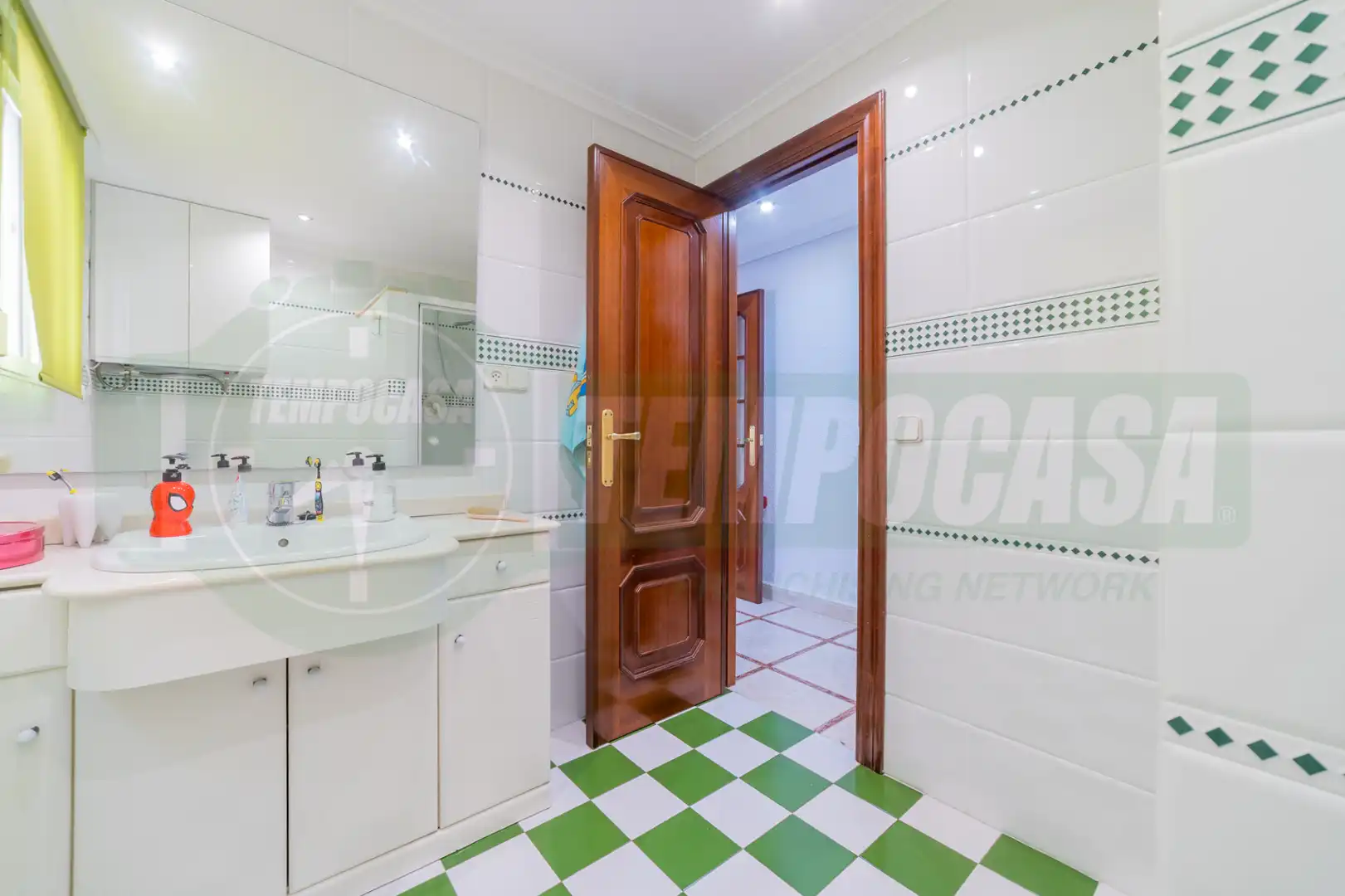 Piso con terraza en venta en Carrer de Rodrigo de Pertegás 23, imagen 13