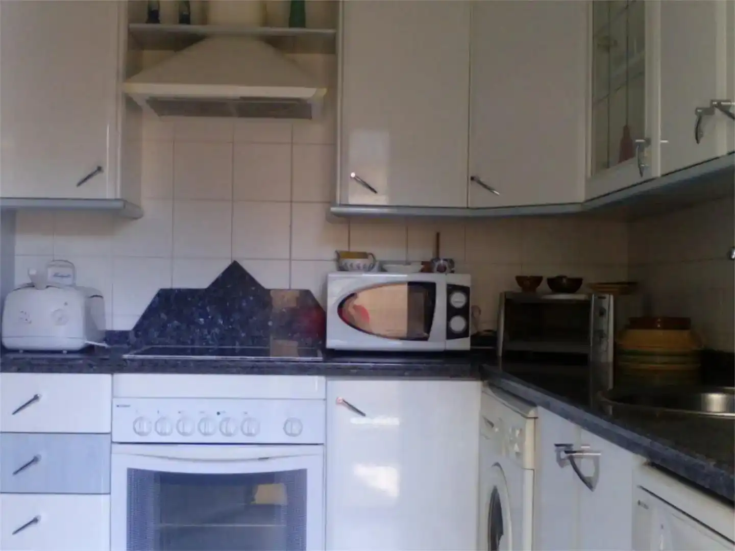 Cocina de Casa o chalet para compartir en Montequinto con Jardín privado y Amueblado