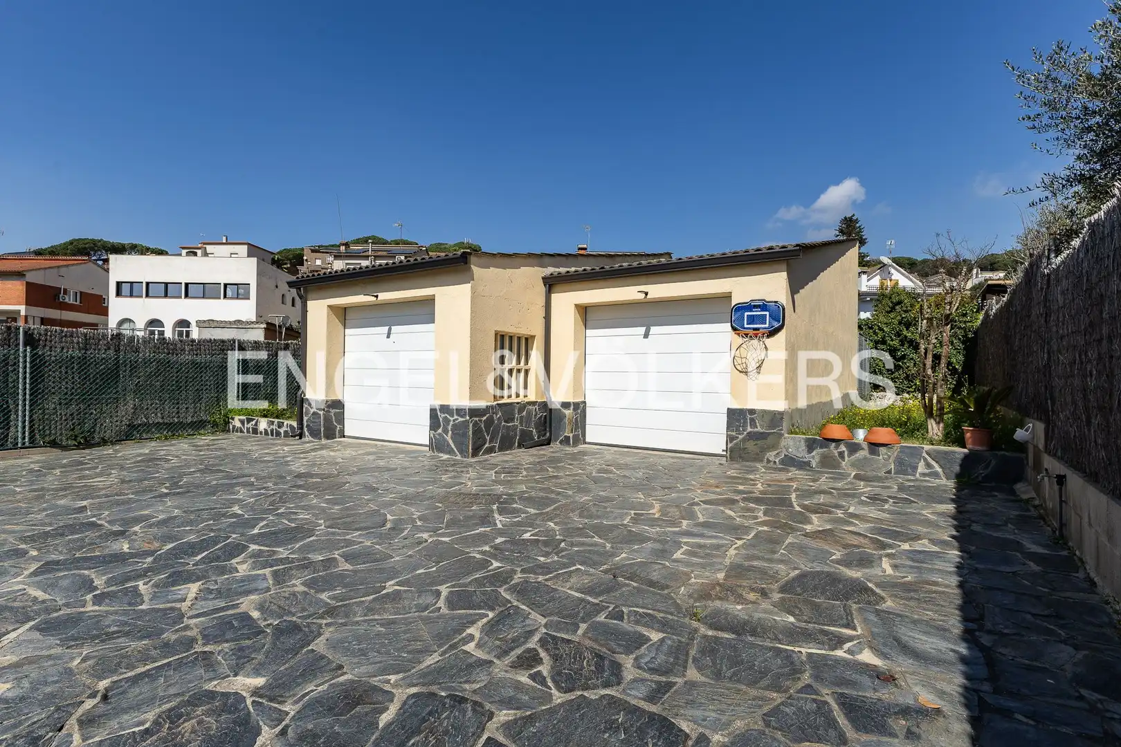 Exterior view of Houses for sale in Sant Fost de Campsentelles  with Air Conditioner, Heating and Private garden