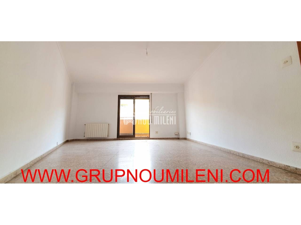 Living room of Flat for sale in Paterna  with Heating and Balcony