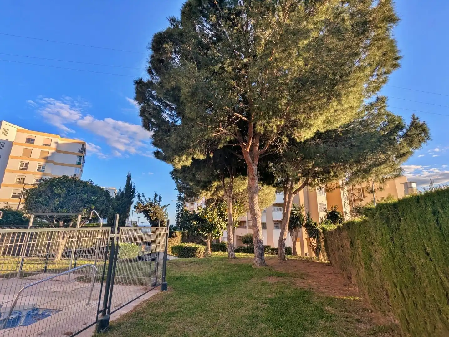 Jardín de Piso en venta en Rincón de la Victoria con Aire acondicionado, Terraza y Piscina comunitaria