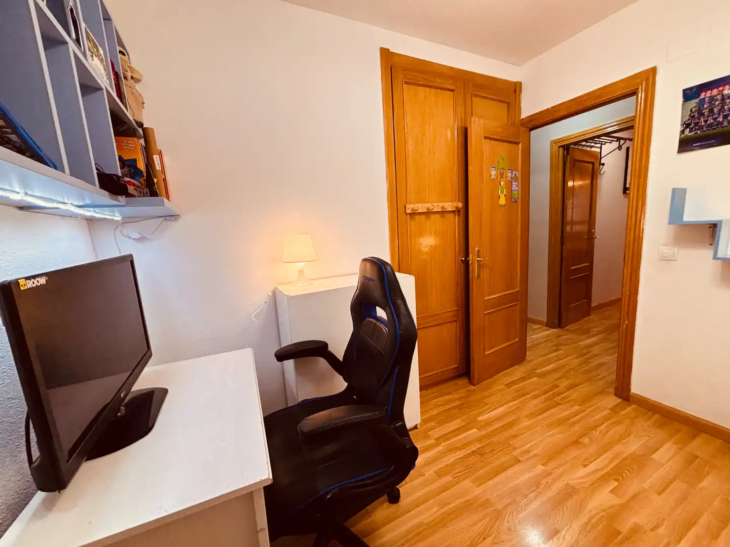 Bedroom of Flat for rent in Getafe  with Air Conditioner, Parquet flooring and Washing machine