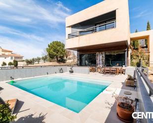 Piscina de Casa o xalet en venda en La Zubia amb Aire condicionat, Terrassa i Piscina