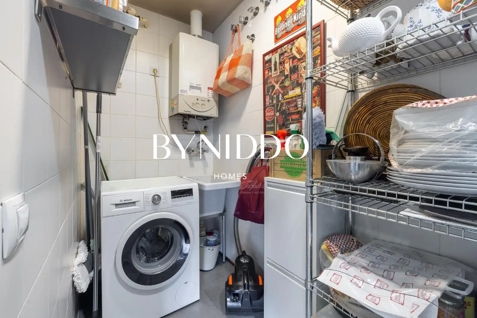 Kitchen of Flat for sale in Sant Cugat del Vallès  with Air Conditioner, Heating and Private garden