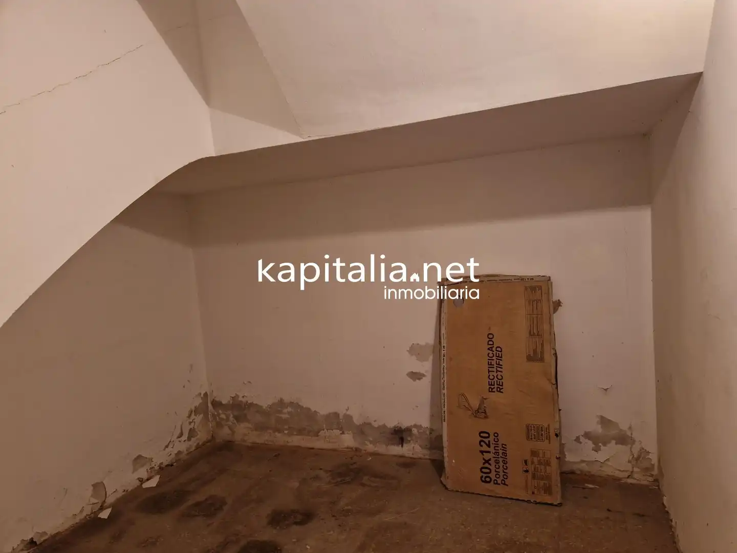 Fabrikhallen zur Miete in L'Olleria