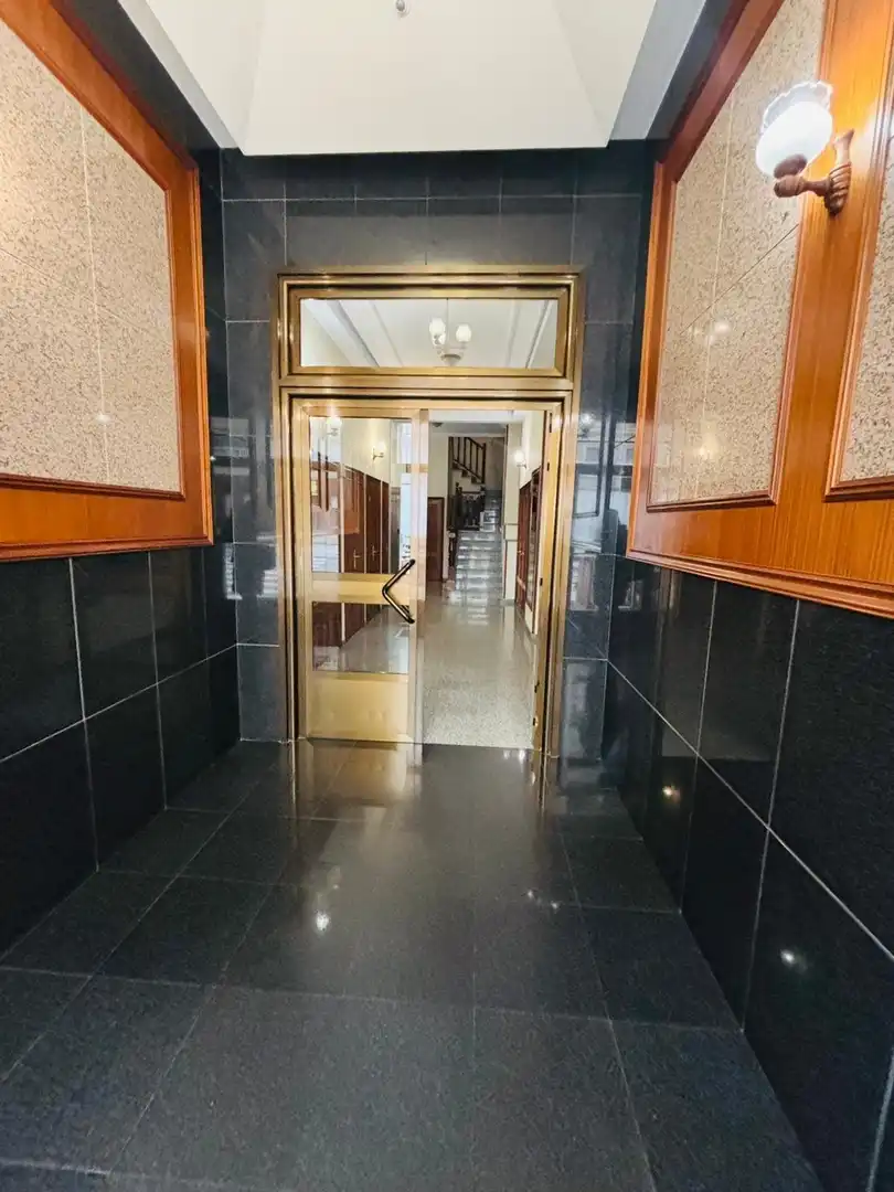 Wohnung zum Verkauf in Ribadeo mit Heizung, Terrasse und Abstellraum
