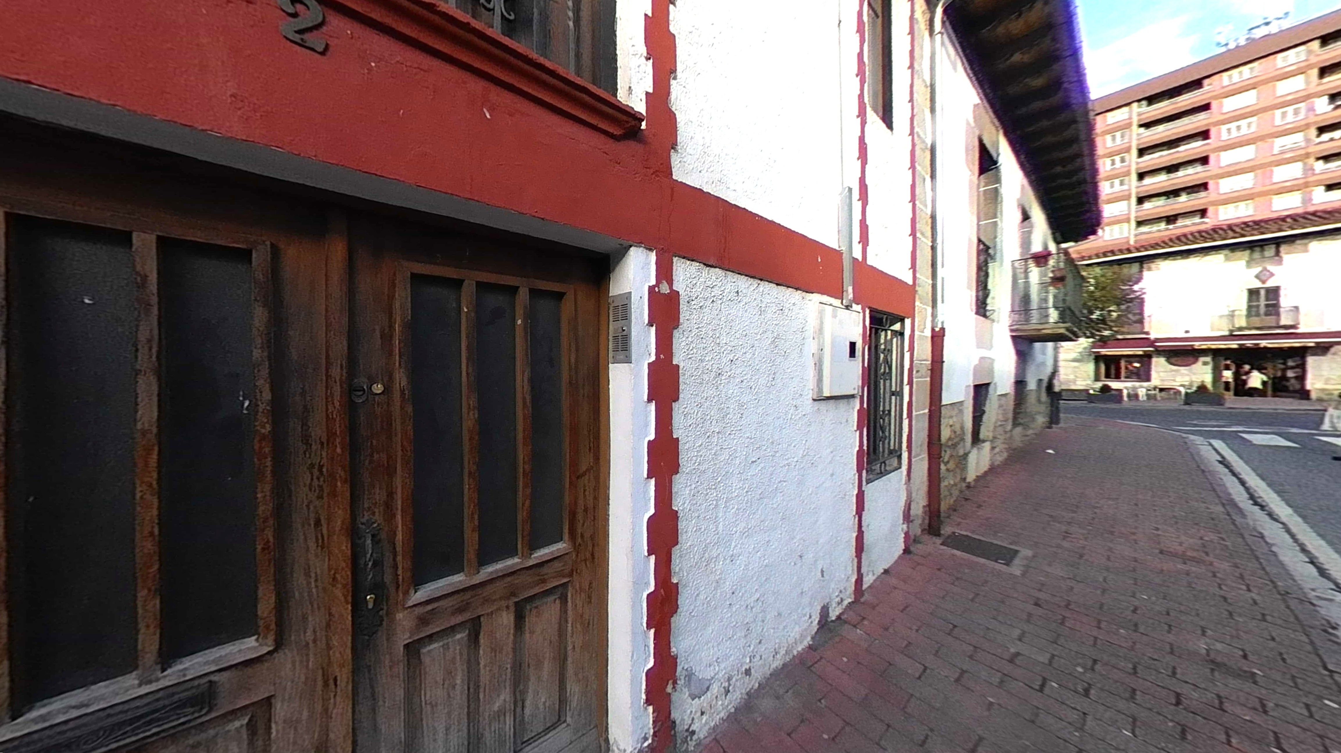 Exterior view of Flat for sale in Irurtzun  with Heating, Parquet flooring and Storage room