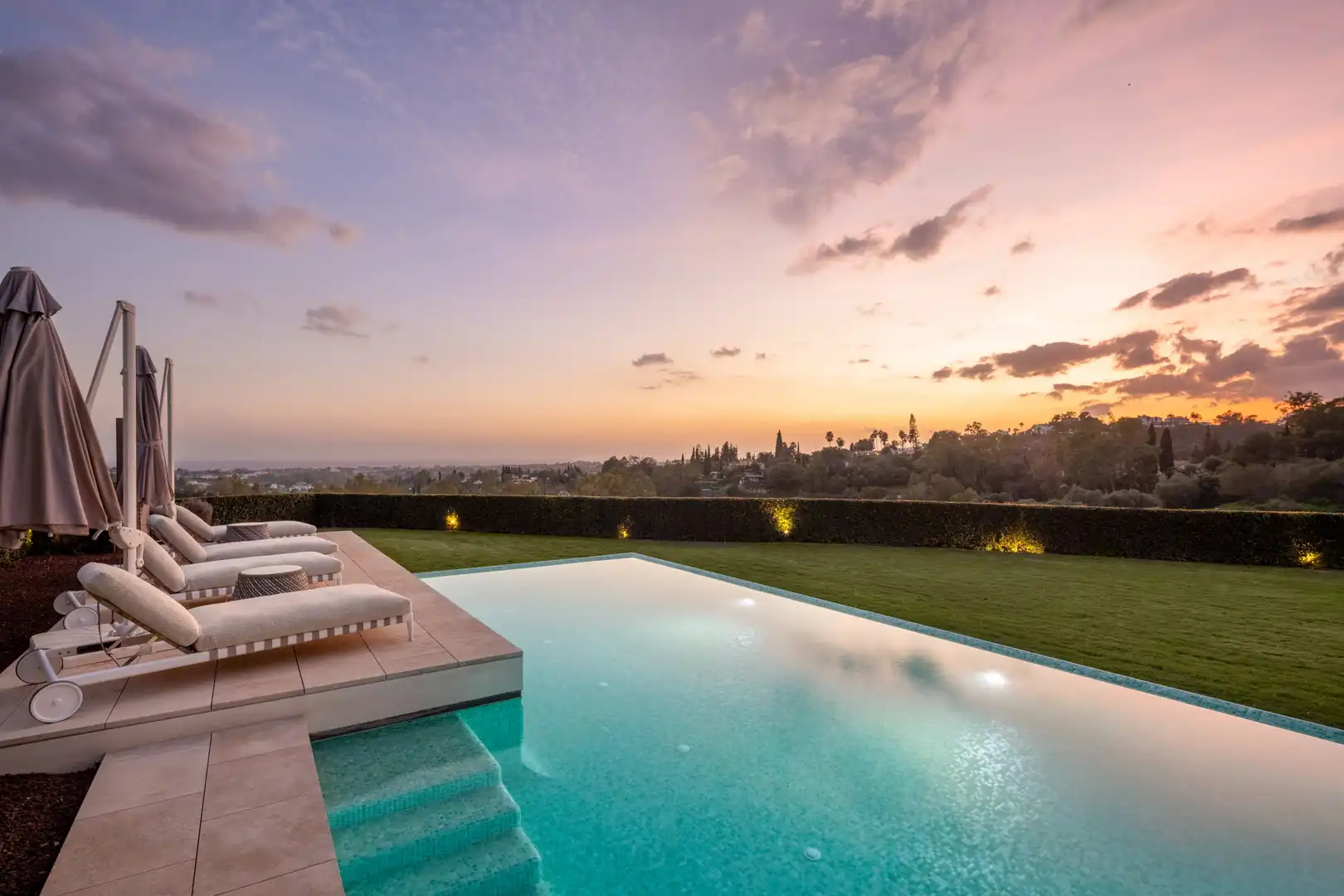Casa con piscina en venta en La Quinta, imagen 8