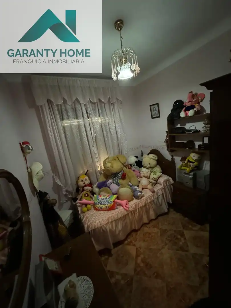 Dormitori de Casa o xalet en venda en Alcaudete amb Aire condicionat, Terrassa i Traster