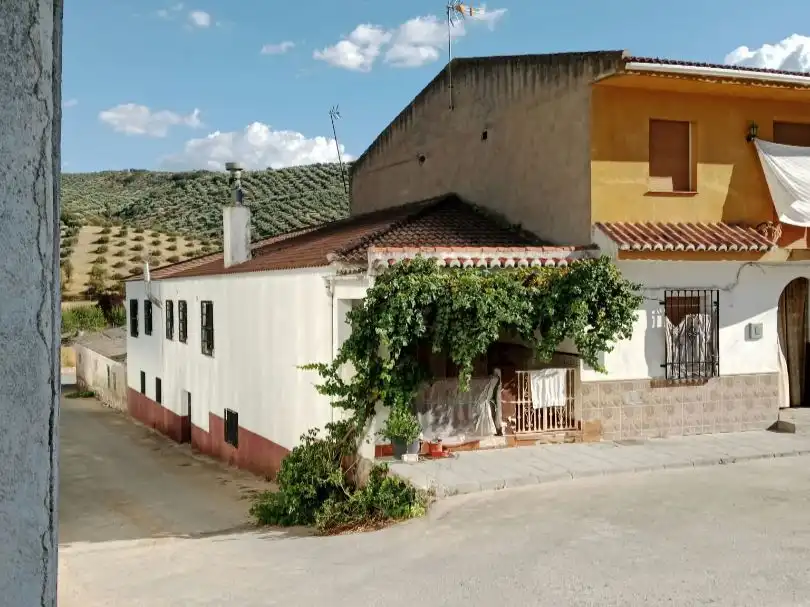 Außenansicht von Haus oder Chalet zum Verkauf in Campotéjar mit Terrasse und Balkon