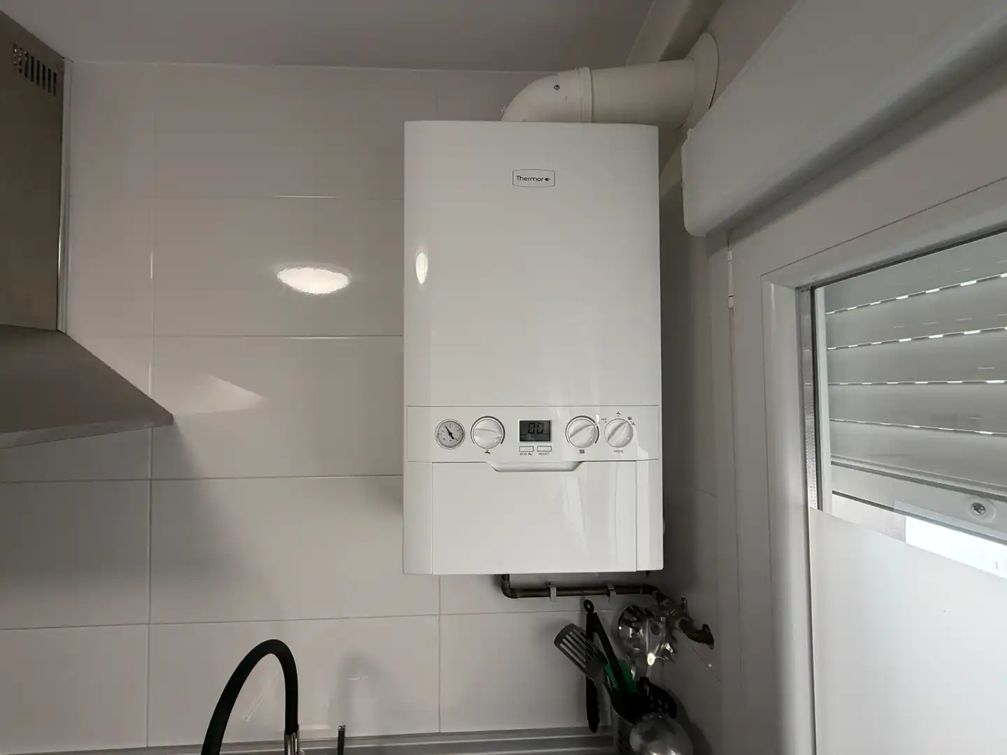 Bathroom of Flat for sale in Gijón   with Heating and Furnished