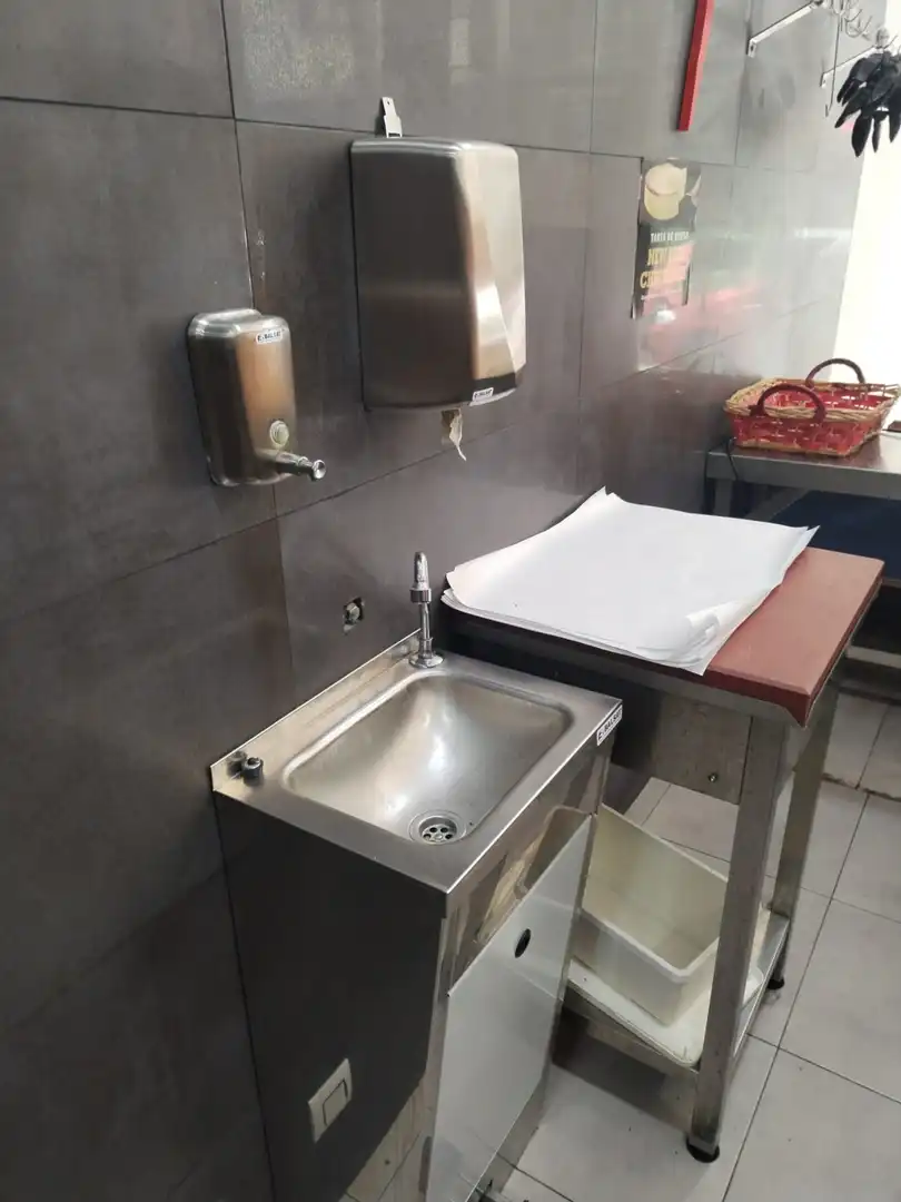 Badezimmer von Geschaftsraum zur Miete in Gijón 