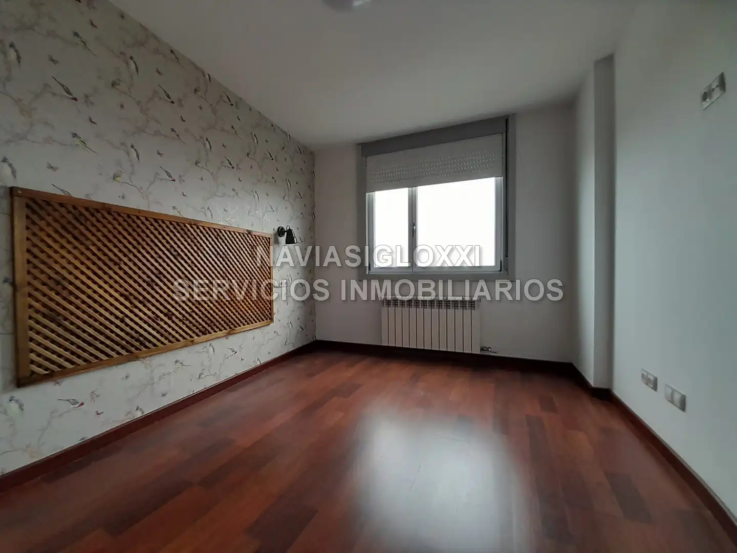 Bedroom of Flat for rent in Vigo   with Parquet flooring, Furnished and Oven