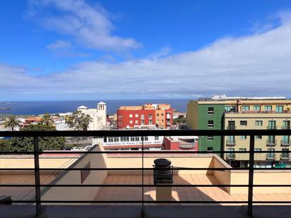 Vista exterior de Apartament en venda en Icod de los Vinos amb Terrassa i Balcó