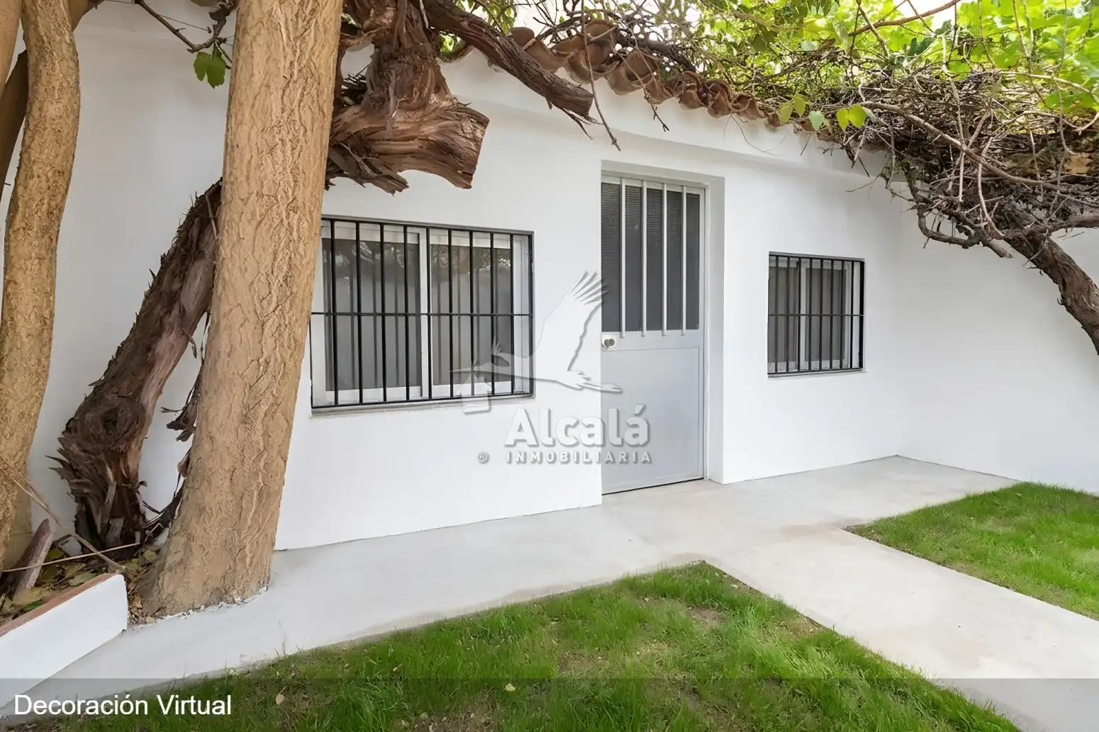Vista exterior de Casa adosada en venta en Alcalá de Henares