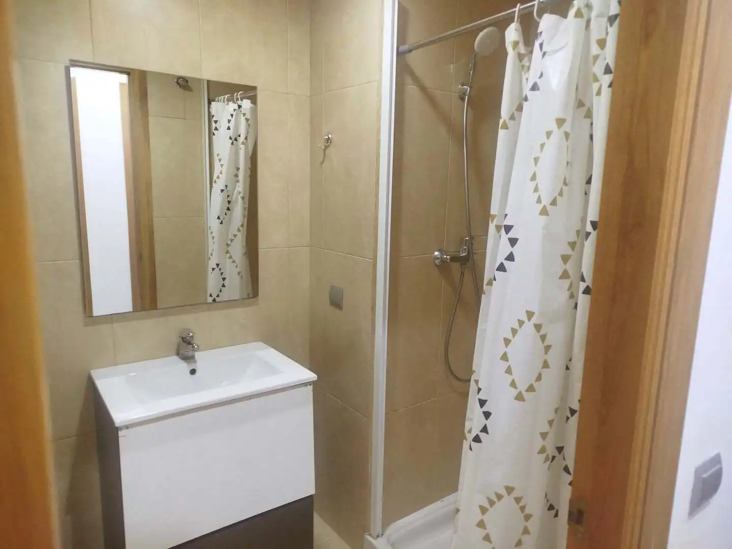 Badezimmer von Wohnung zum Verkauf in Lloret de Mar mit Heizung, Terrasse und Möbliert