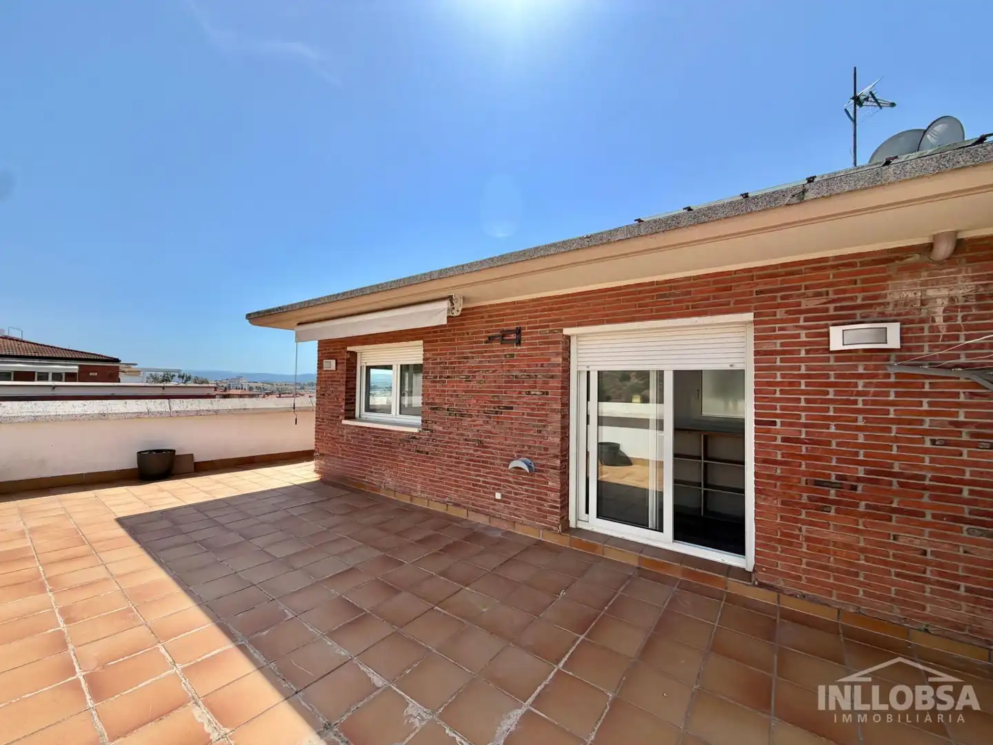 Terrace of Attic for rent in Manresa  with Air Conditioner, Heating and Terrace