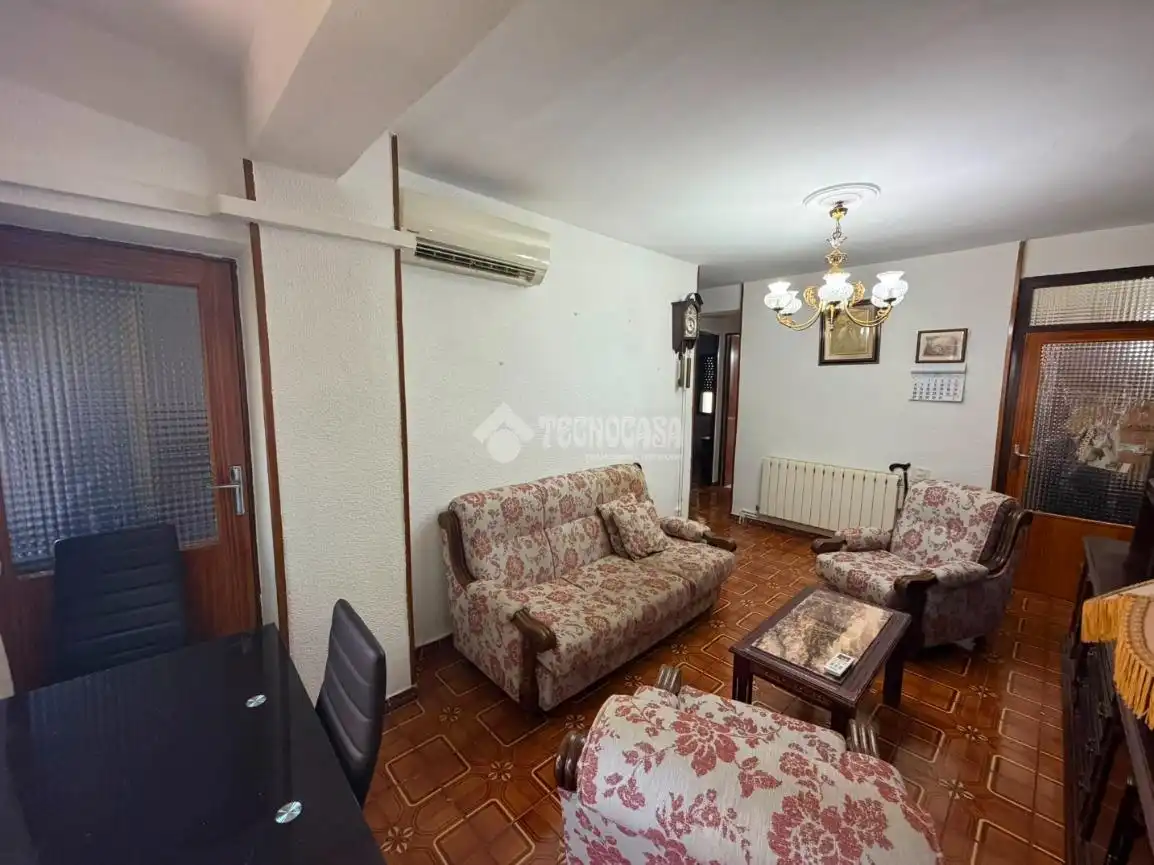 Sala d'estar de Pis en venda en Alcalá de Henares