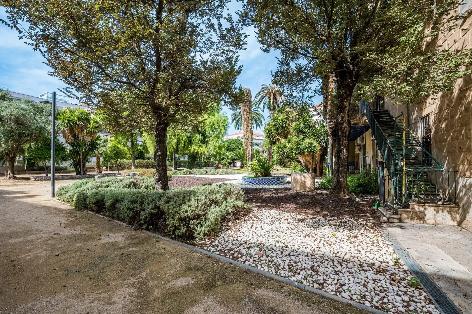Vista exterior de Pis en venda en Sitges amb Aire condicionat, Calefacció i Terrassa