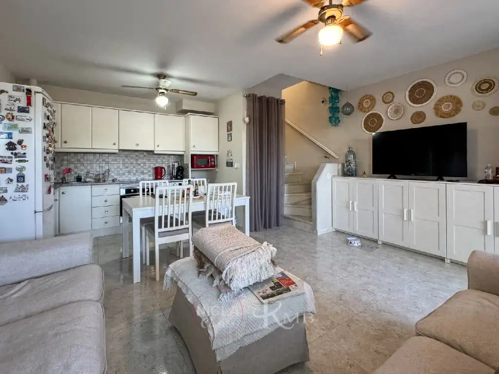 Maisonette zum Verkauf in Vera mit Klimaanlage, Terrasse und Möbliert