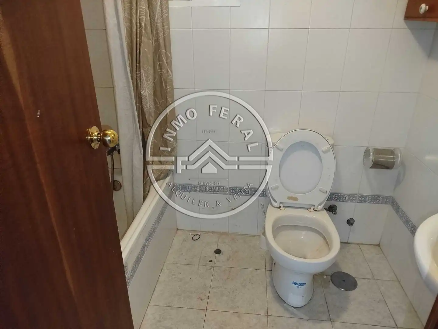 Baño de Piso en venta en Écija con Aire acondicionado, Calefacción y Balcón
