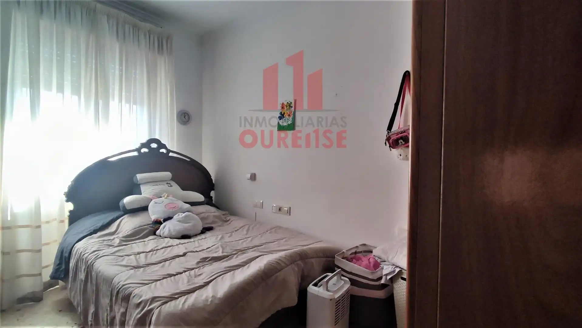 Dormitori de Casa o xalet en venda en Ourense Capital  amb Calefacció i Balcó