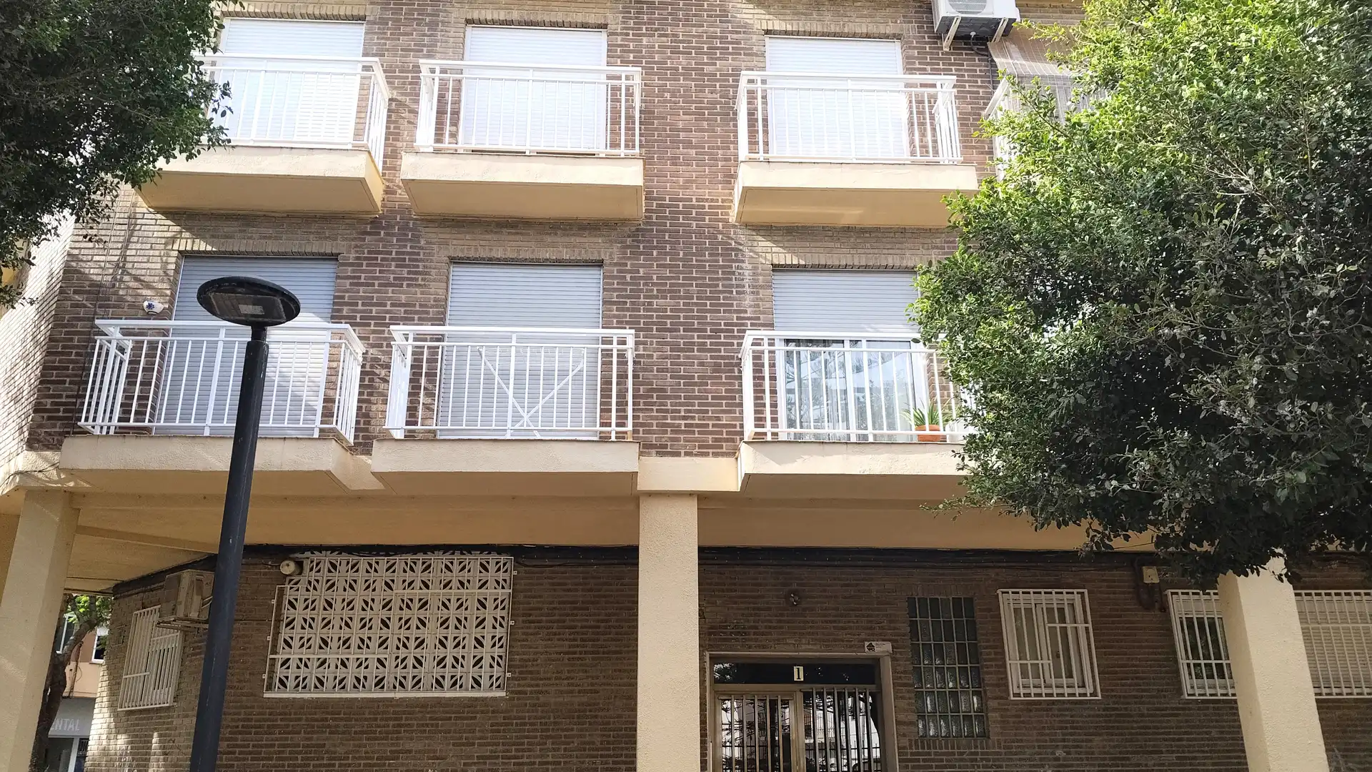 Vista exterior de Piso en venta en Quart de Poblet