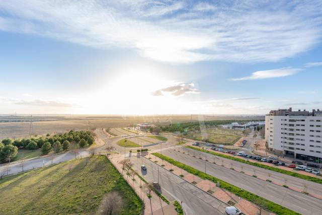 Piso en Venta en  GRAN VIA DEL SURESTE en Ensanche de Vallecas - La Gavia