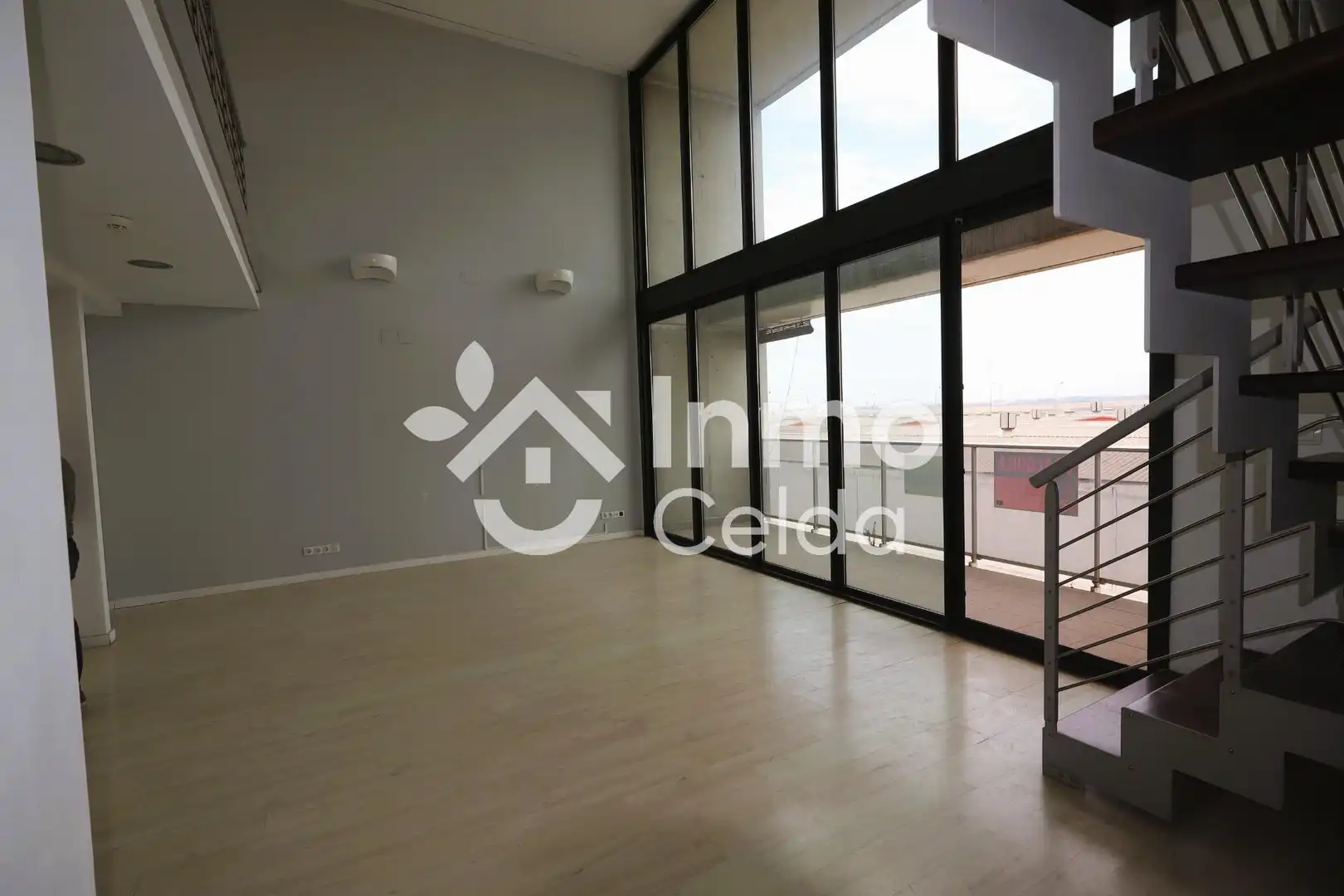 Loft mit Terrasse zur Miete in Polígono del Aeropuerto, imagen 7
