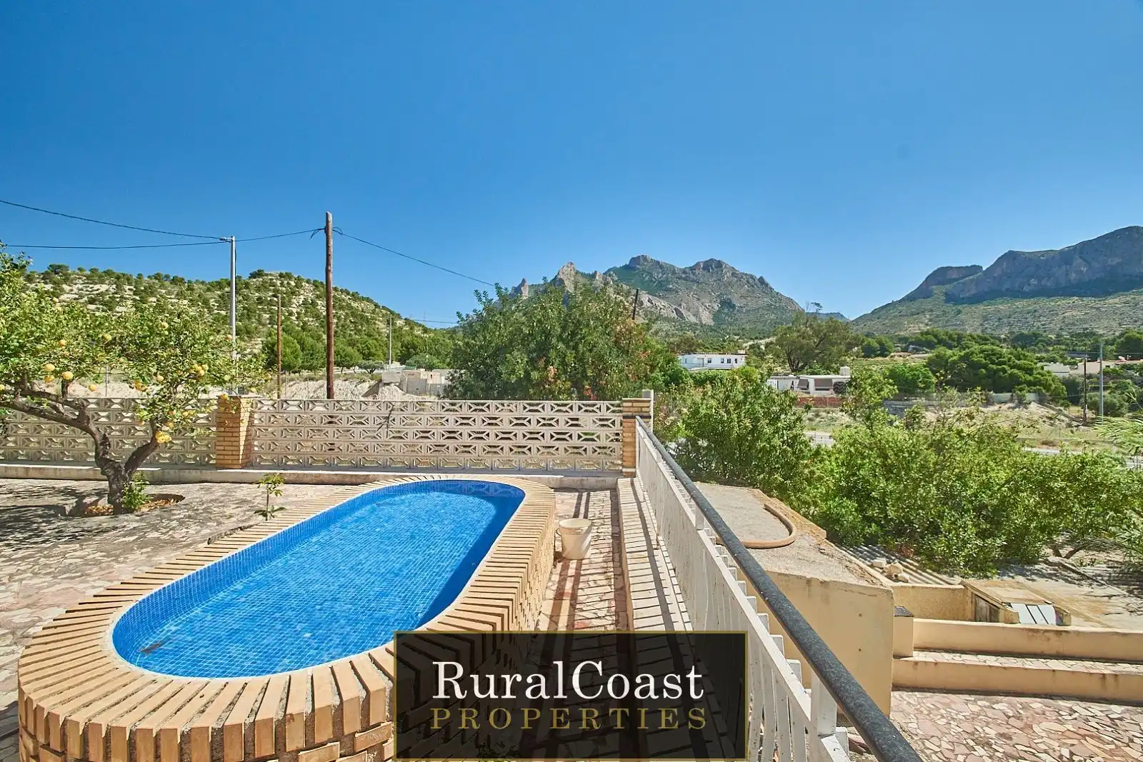 Detached house with pool for sale in Els Planets, imagen 3