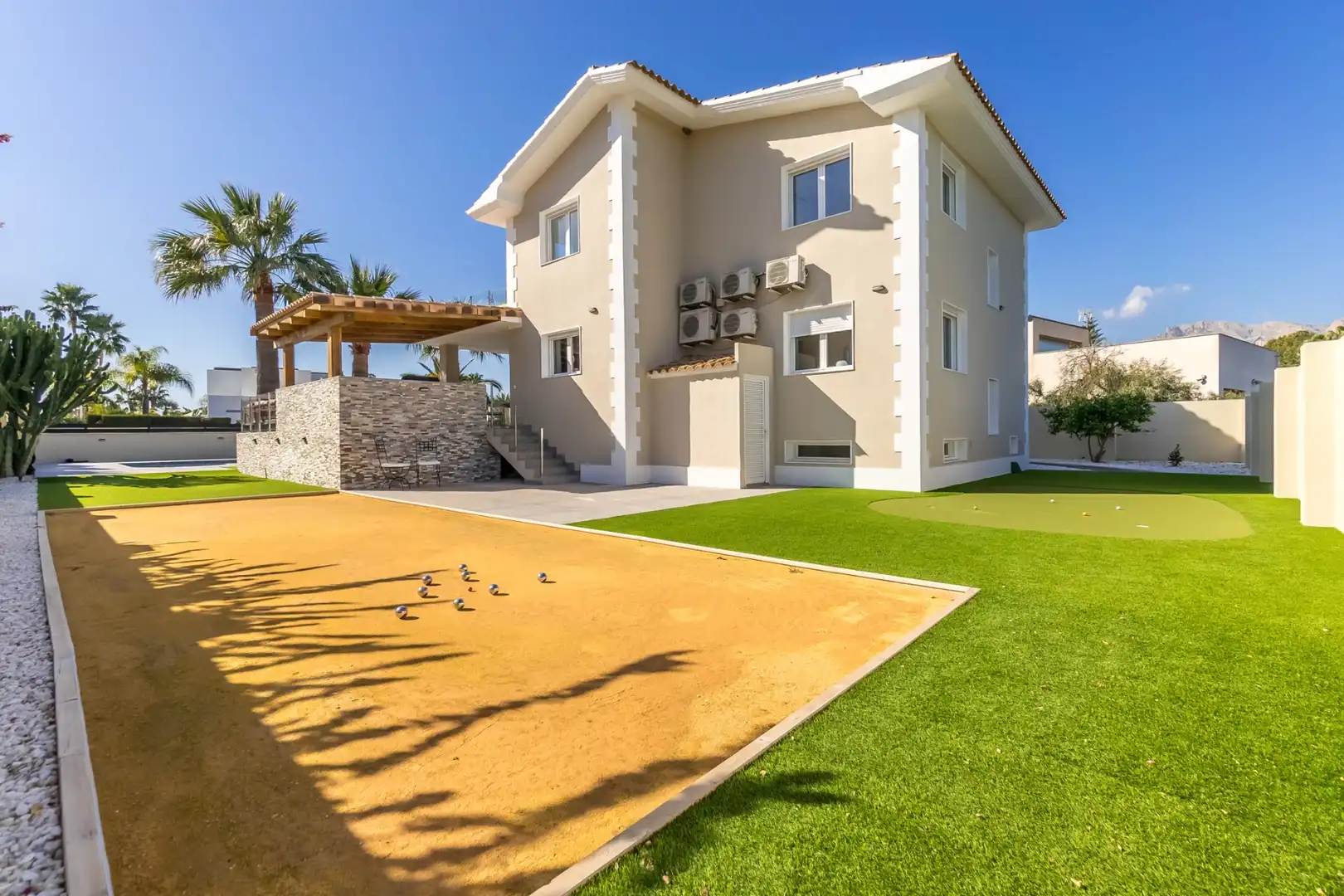 Exterior view of Houses for sale in L'Alfàs del Pi  with Swimming Pool