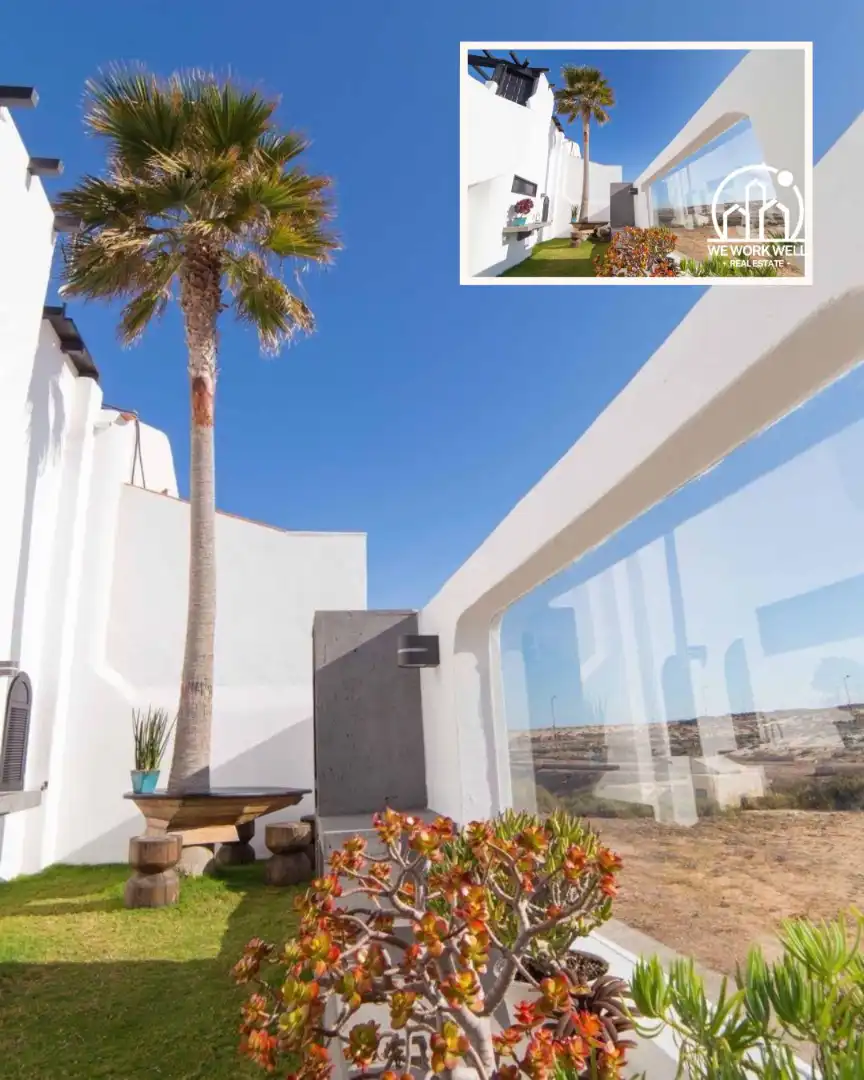 Terrassa de Casa o xalet en venda en La Oliva amb Aire condicionat, Jardí privat i Parquet