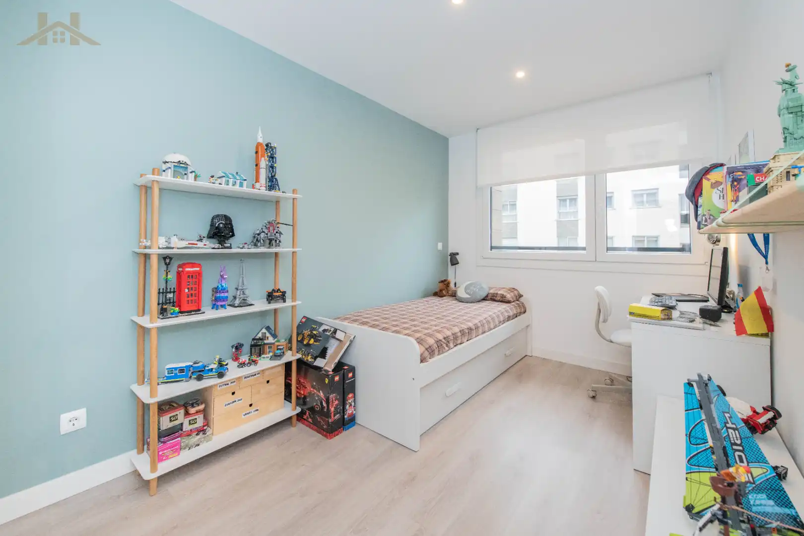 Habitación de Piso en venta en Tres Cantos con Aire acondicionado, Calefacción y Terraza