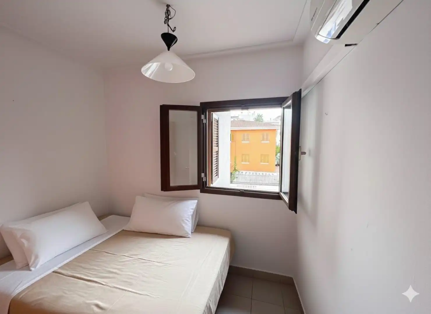 Bedroom of Flat for sale in Alcúdia  with Air Conditioner, Terrace and Storage room