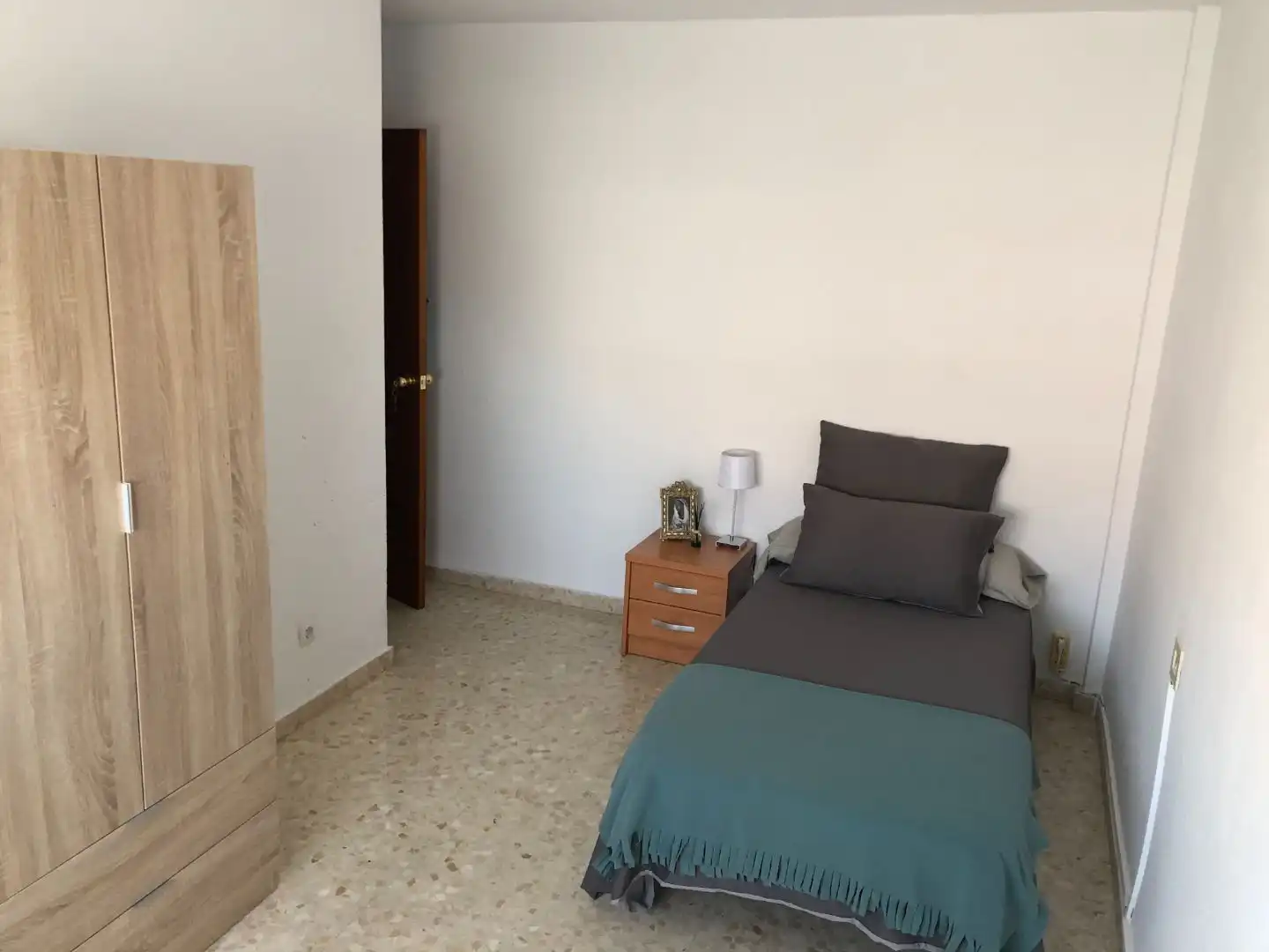 Schlafzimmer von Wohnung zur Miete in  Córdoba Capital mit Klimaanlage, Terrasse und Balkon