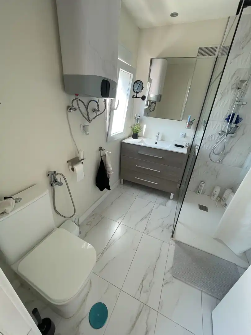 Baño de Casa o chalet en venta en Colmenar de Oreja con Aire acondicionado, Calefacción y Jardín privado