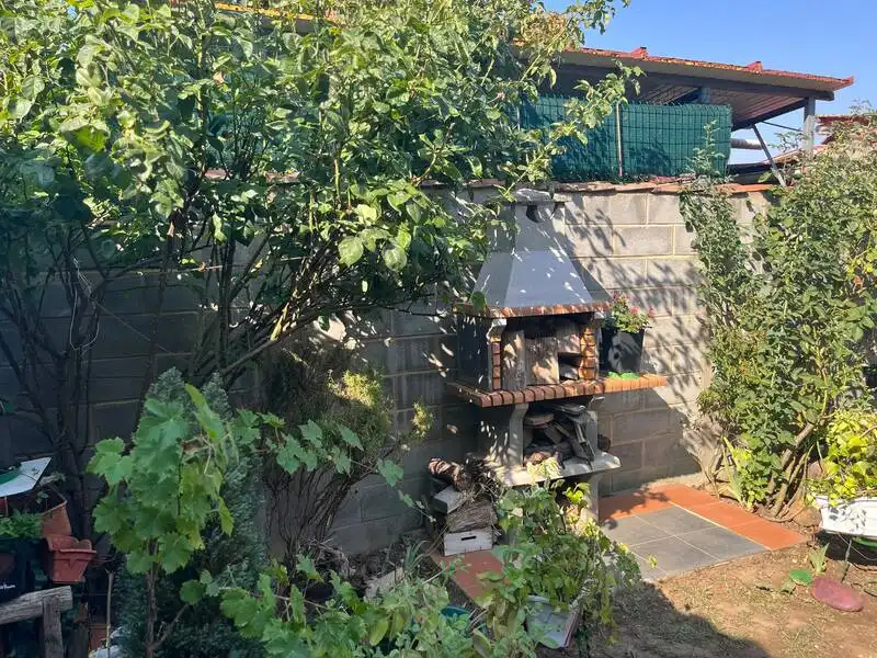 Casa amb jardí en venda a Chozas de Abajo, imagen 3