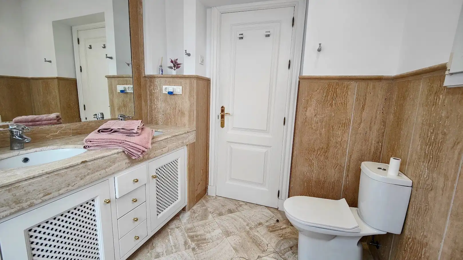 Apartamento con piscina en venta en MAJESTIC HILLS (UR7A) 105, imagen 10