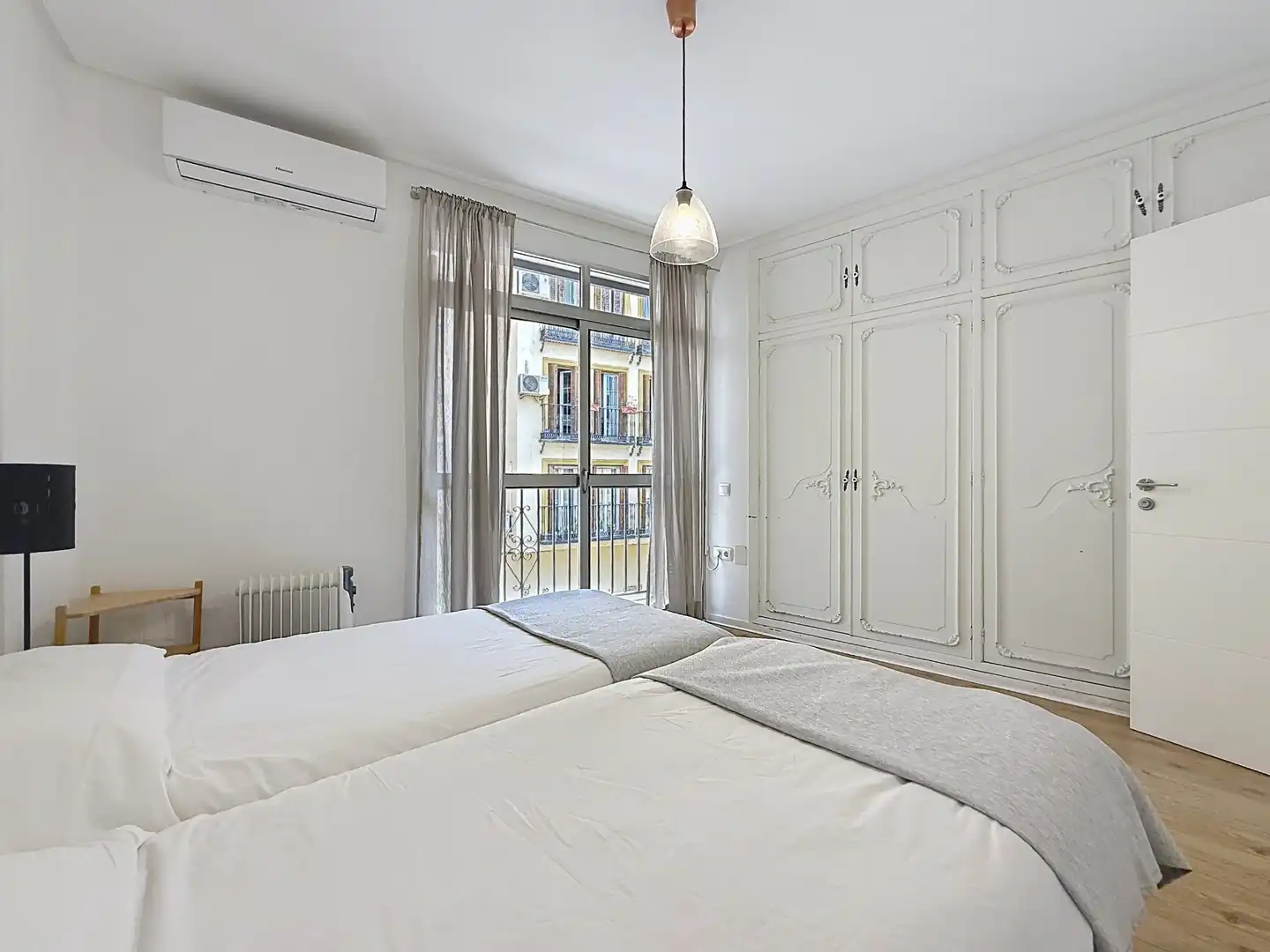 Bedroom of Houses for rent in Málaga  with Air Conditioner, Terrace and Furnished