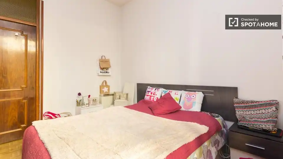 Room in Sol