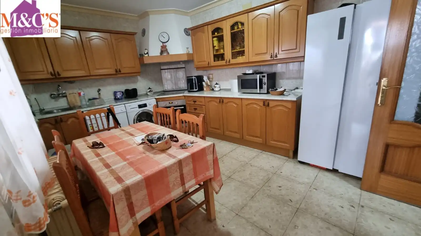 Cuina de Casa o xalet en venda en Puertollano amb Aire condicionat, Terrassa i Traster