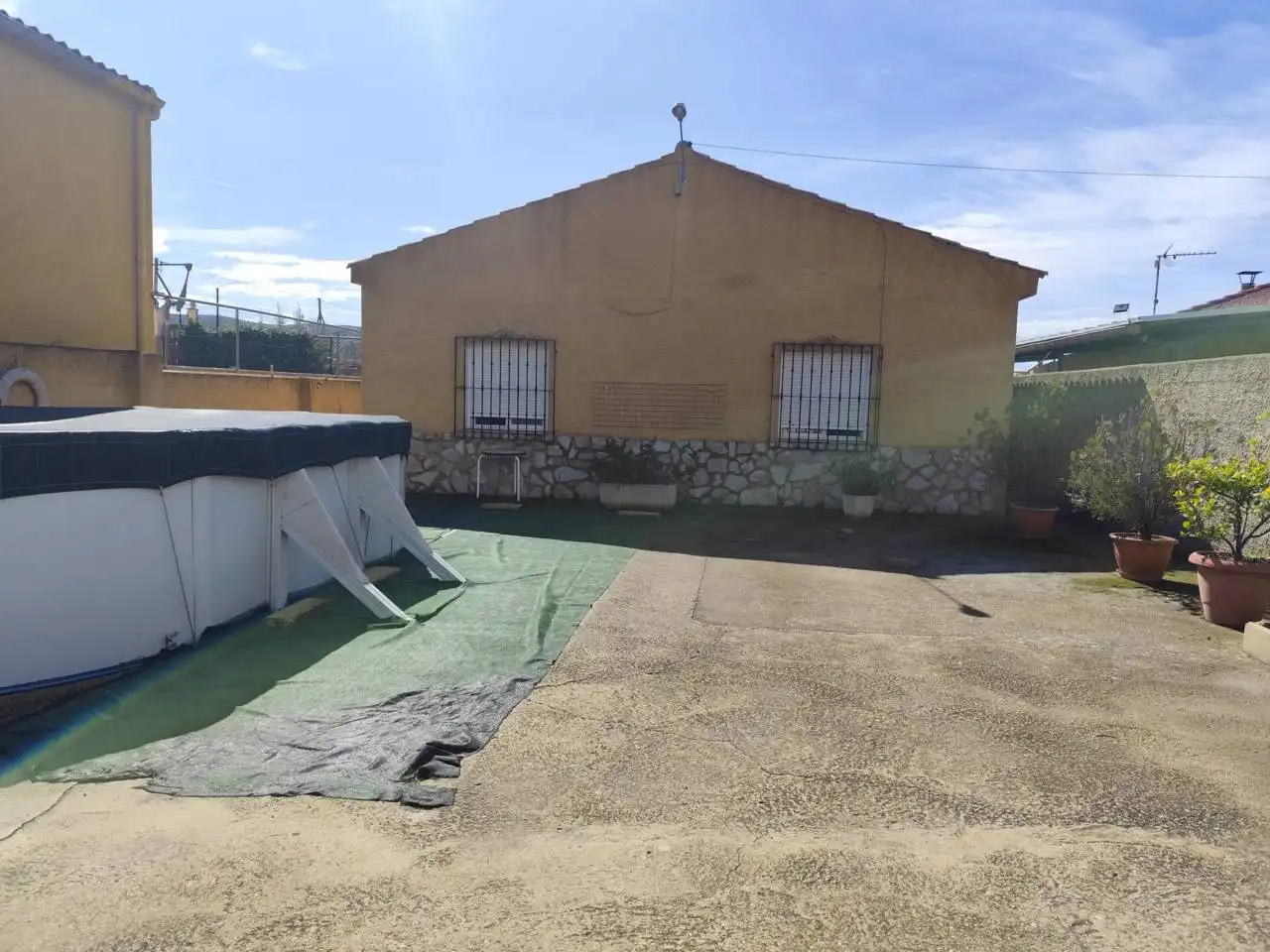 House with pool for sale in Calle ESCUNATA, imagen 3