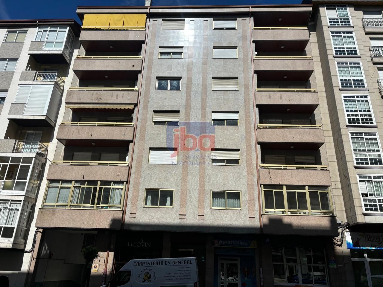 Vista exterior de Pis de lloguer en Ourense Capital  amb Calefacció, Parquet i Traster