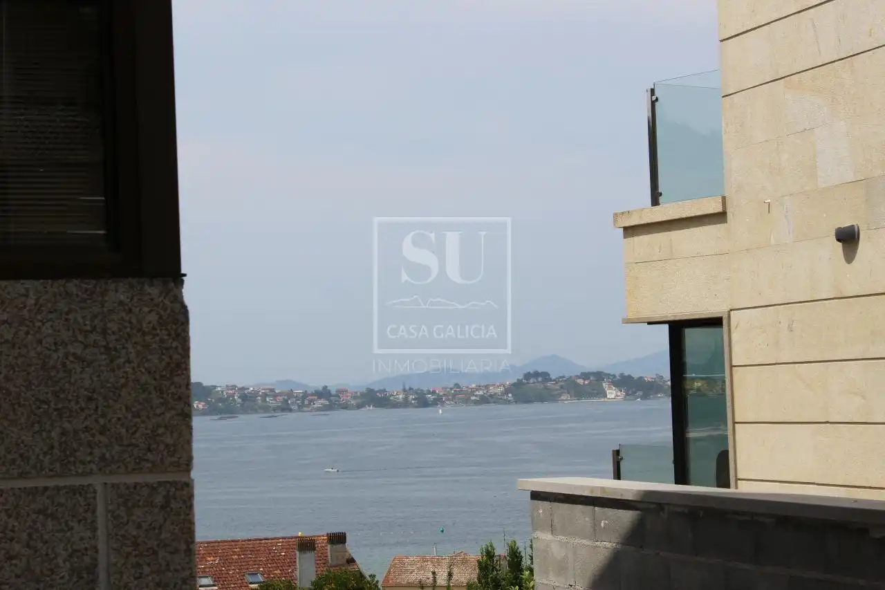 Terrassa de Casa o xalet en venda en Baiona amb Calefacció i Jardí privat