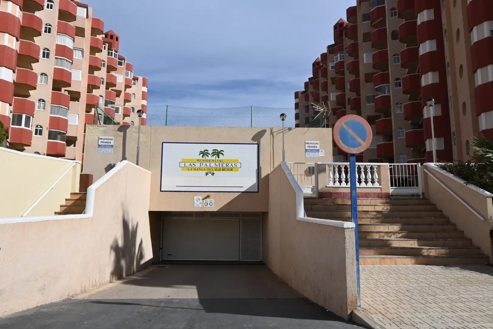 Parking de Apartamento en venta en La Manga del Mar Menor con Aire acondicionado, Terraza y Amueblado