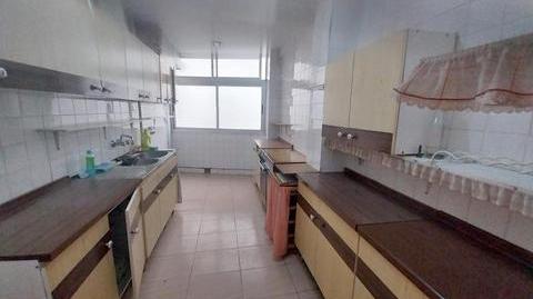 Foto 4 de Pis en venda a Sierra de Estepona - Avda. de Andalucía, Estepona