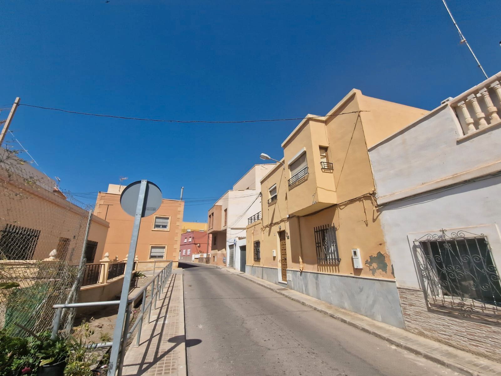 Exterior view of Flat for sale in  Almería Capital  with Swimming Pool