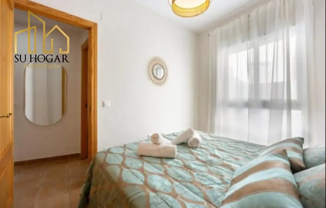 Bedroom of Flat for sale in Rota