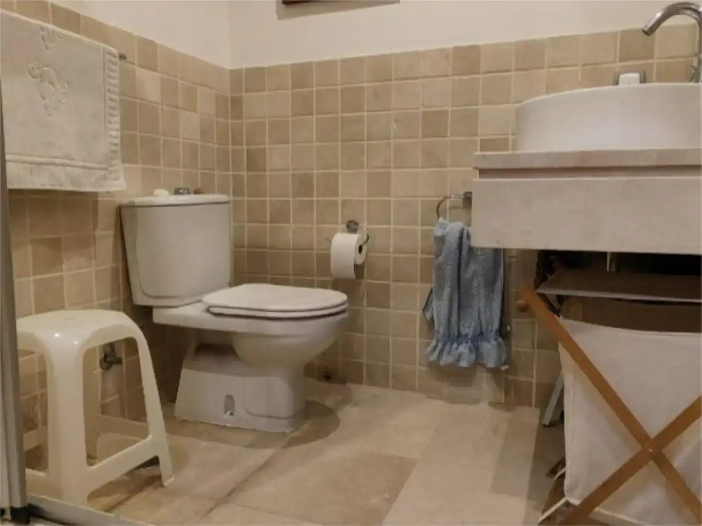 Bathroom of Flat for sale in Estepona  with Air Conditioner and Swimming Pool