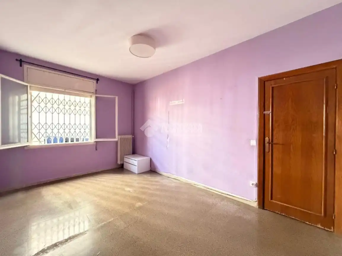 Habitación de Piso en venta en Barcelona con Aire acondicionado y Alarma